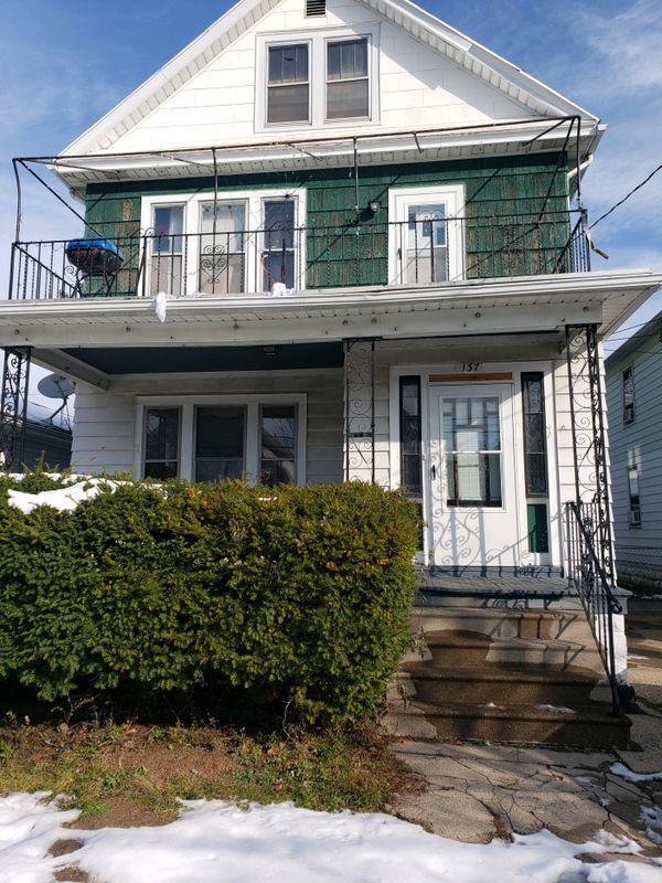Photo - 137 Laird Ave Apartment