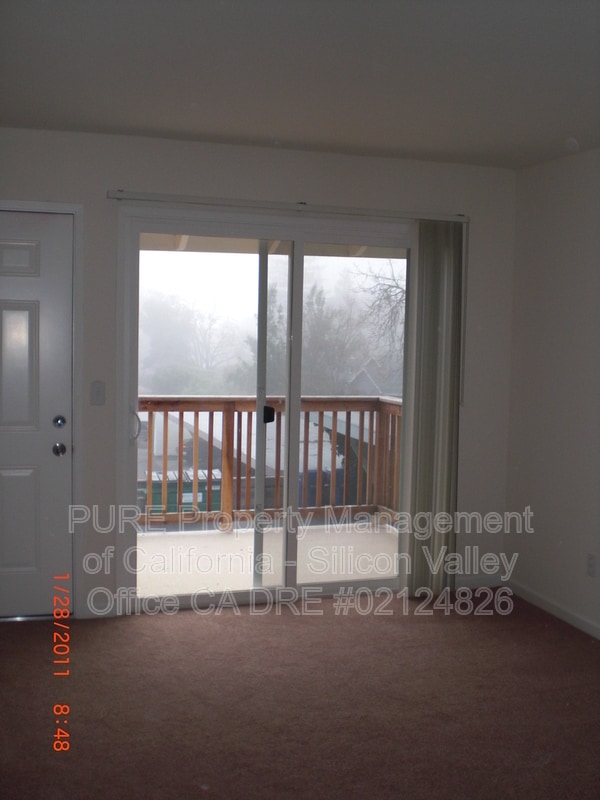 Photo - 122 Towne Terrace