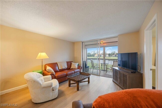 Photo - 300 Forest Lakes Blvd Unit 210