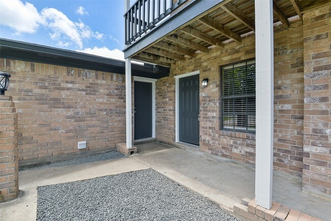 Photo - 4512 Avenue L