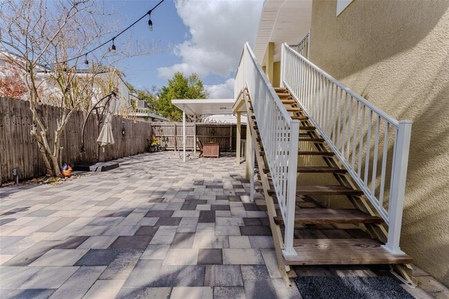 Photo - 203 W Crest Ave