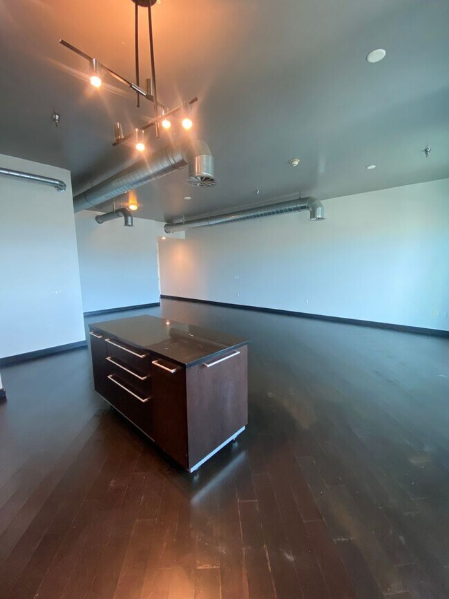 Photo - Unfurnished Downtown Hi-Rise Loft near the...