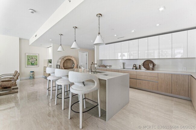 Photo - 3100 N Ocean Dr Unit 1702p