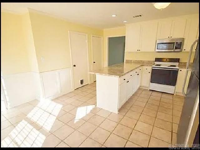 Photo - 15 Kingspark Dr