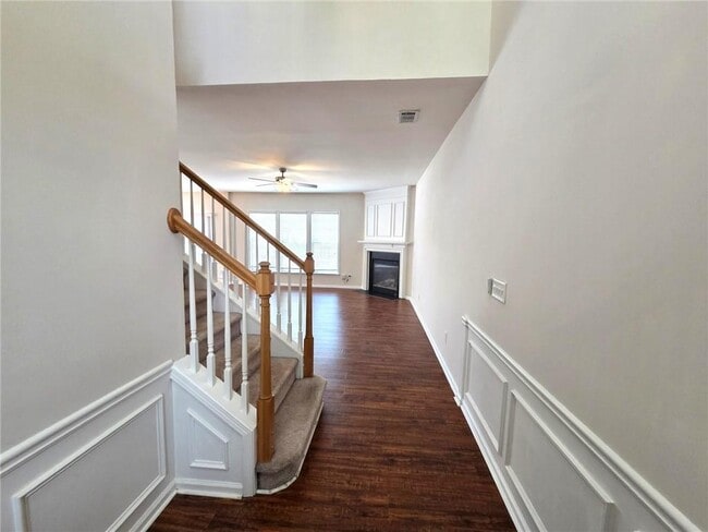 Photo - 2028 Fosco Dr NW