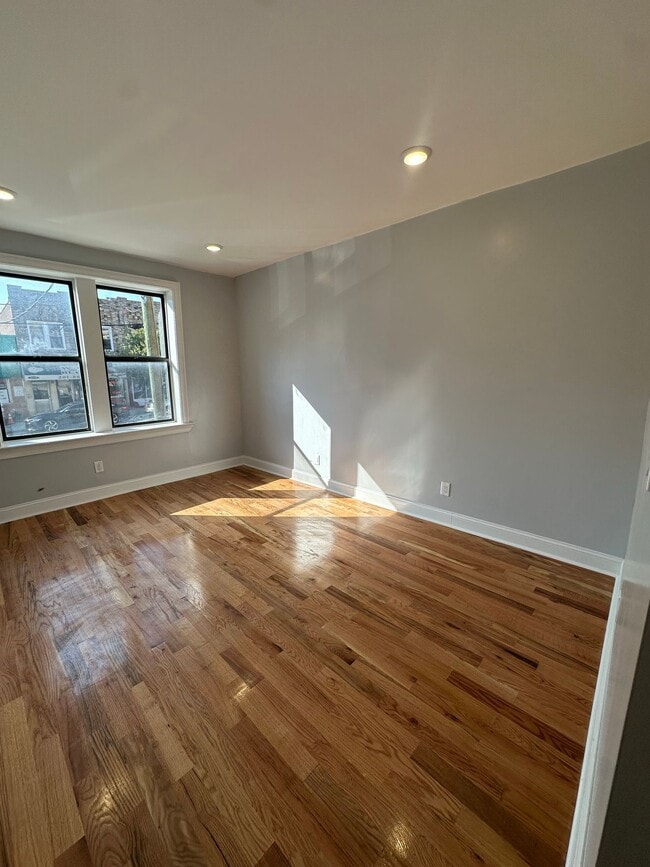 6412 - Golden Crest 6412 Park Avenue, LLC - 6412 - Golden Crest 6412 Park Avenue, LLC Apartments