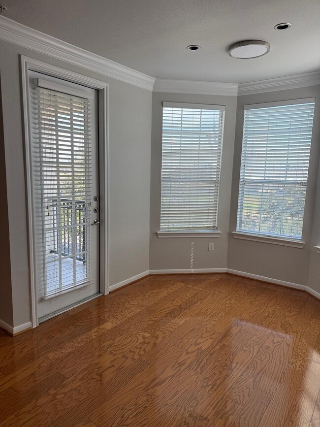 Photo - 7575 Kirby Dr Unit 2226
