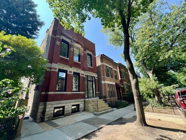 Building Photo - 822 N Winchester Ave Unit 1R Rental