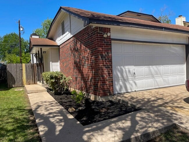 Building Photo - 2618 Alcott Ln Unit B Rental