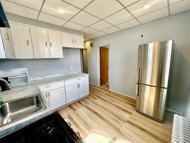 Photo - 595 67th St Unit 2