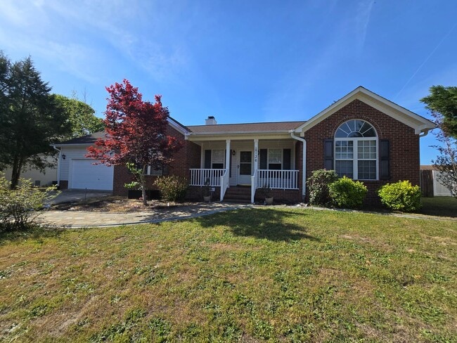 Building Photo - NEW LISTING!!!!!