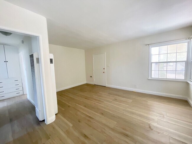 Photo - 20th Street Luxury Investments LLC