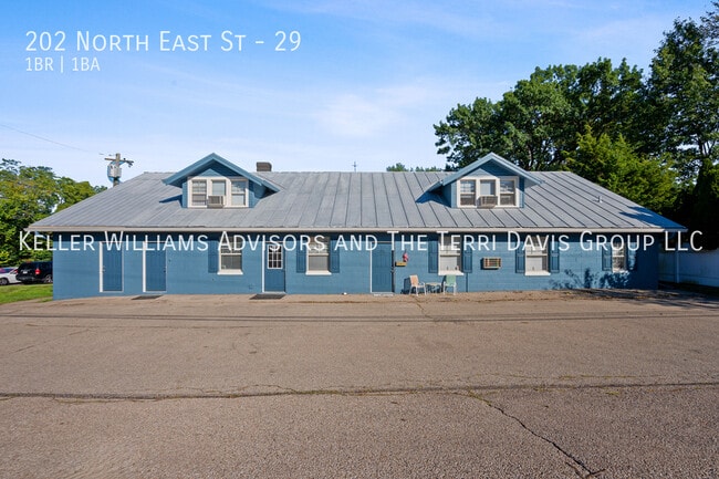 Building Photo - 202 N East St Unit 29