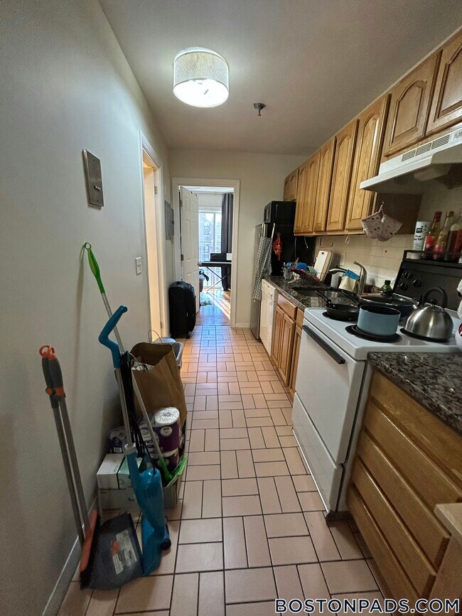 Photo - 49 Symphony Rd Unidad 25