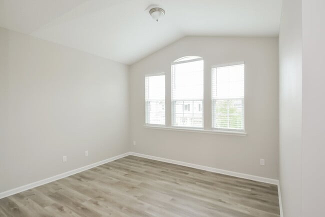 Photo - 7046 Crispin Cove Dr