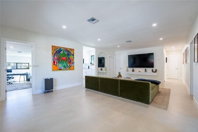 Photo - 7548 Adventure Ave