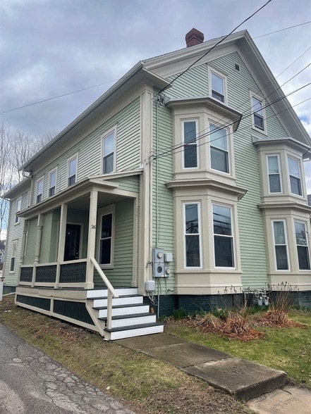 Photo - 28 6th St