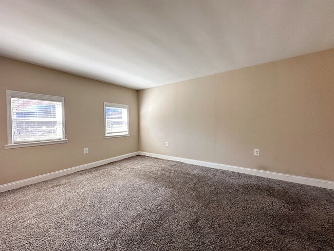 Spacious Carpeted Bedroom