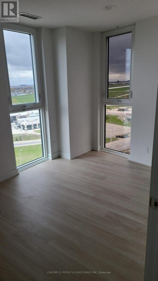 Photo - 30 Tretti Wy Unit 1311