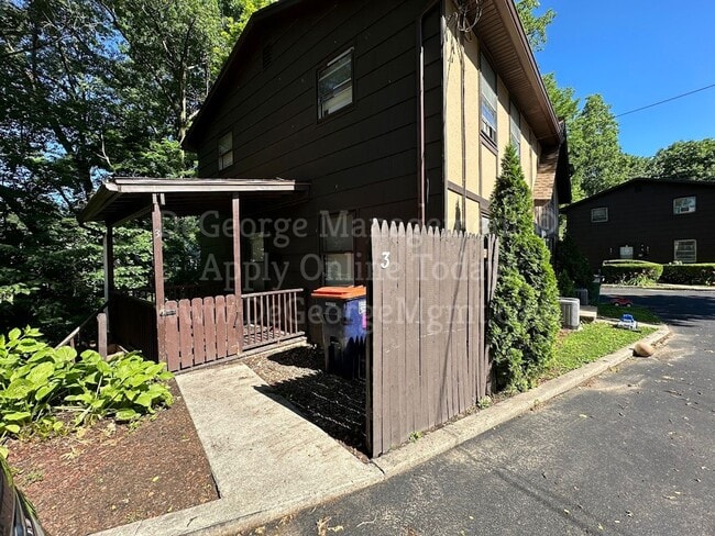 Sterling Square Townhomes