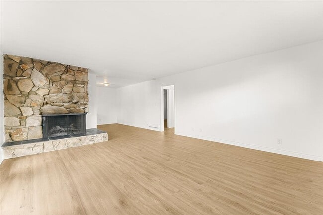 Photo - 517 Ximeno Ave Unit 02