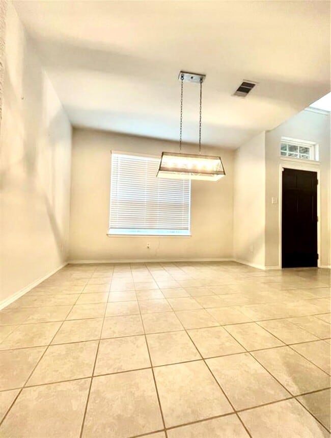 13811 Giant Panda Bear Ave