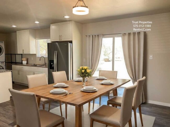 Photo - Fully Remodeled SFH