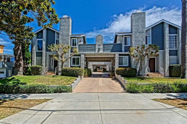Photo - 606 N Juanita Ave