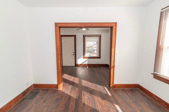 Photo - 108 Mohawk Ave Townhome