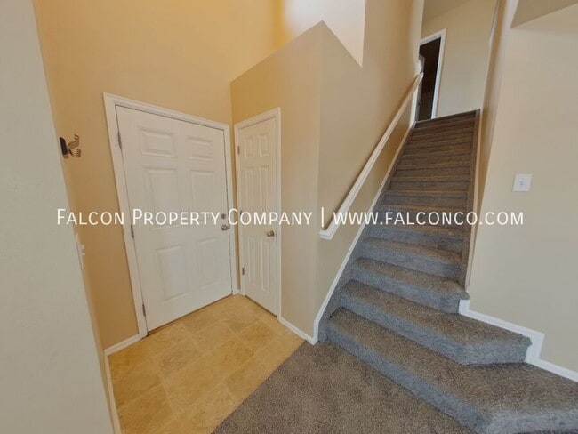 Photo - 8394 Kettle Drum St