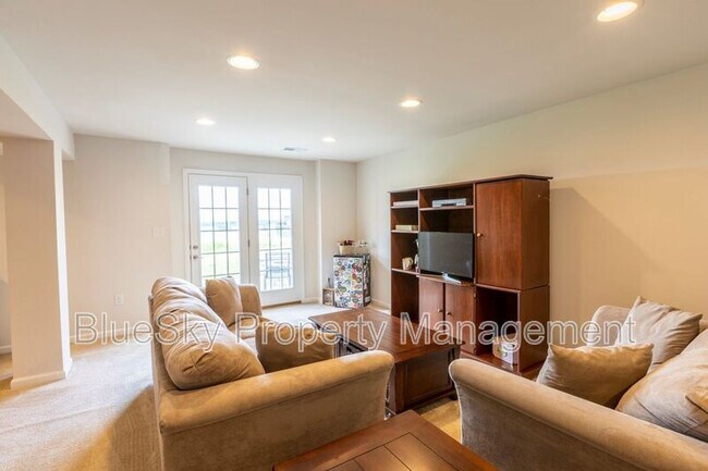 Photo - 1480 Delphi Ln