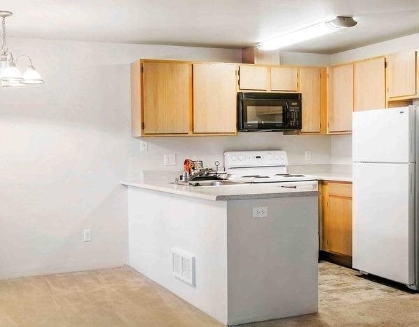 Photo - Sutter's Square