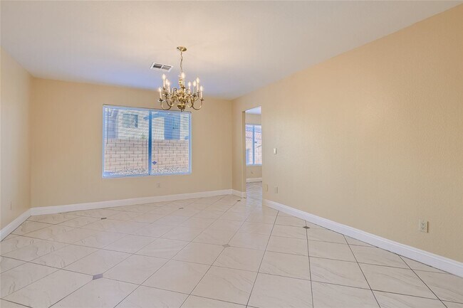 Photo - Extra Large 2 Story Home in Beautiful Dese...