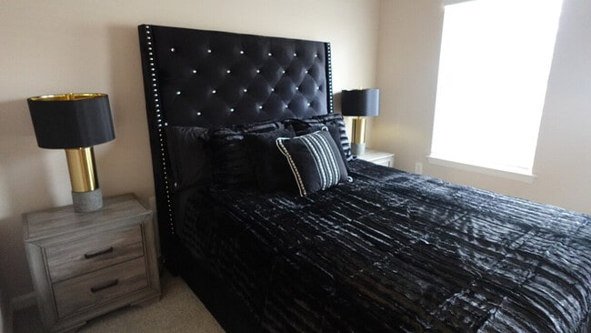 Photo - 170 Rockberry Wy Apartamento Unidad ID1319157P