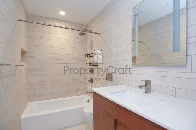 Photo - 8 Lagrange St Unit 3