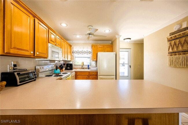 Photo - 6777 Winkler Rd