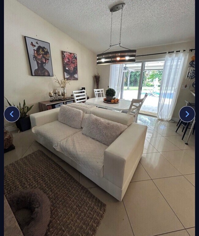 Photo - 3176 NW 67th Ct Unit A