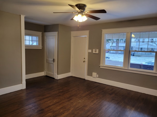 Photo - 621 Dearborn Ave