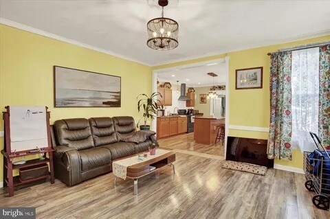 Photo - 511 E Main St