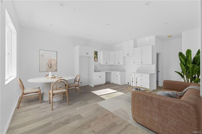 Building Photo - Brand new detached 4 bedroom 2 bath ADU