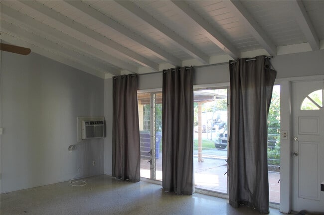 Photo - 1520 SW 5th St