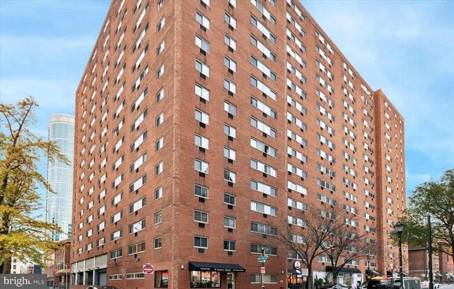Building Photo - One bedroom in Rittenhouse Square area