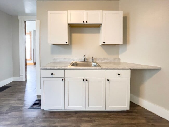 Photo - 700 W Powers St Unit #1