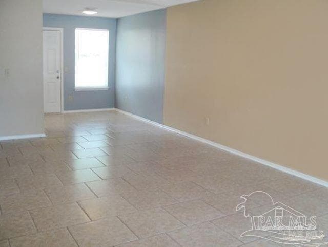 Photo - 417 Oak Knoll Ln