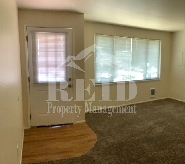 Photo - Callahan1054 Unit 1054