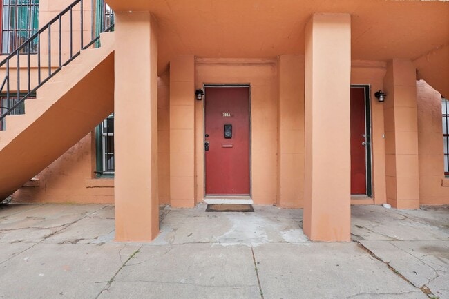Photo - Downtown Savannah Condo for Rent