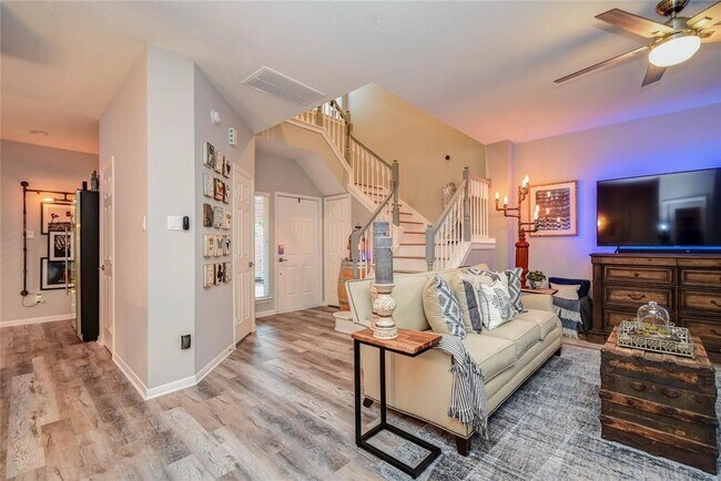 Photo - 140 Piper Trail