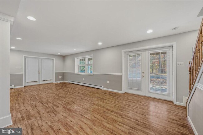 Photo - 2289 Potomac Rd