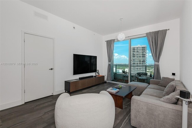 Photo - 1080 Brickell Ave Unit 2803
