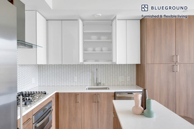 Photo - 1600 2nd Ave Unit FL25-ID359